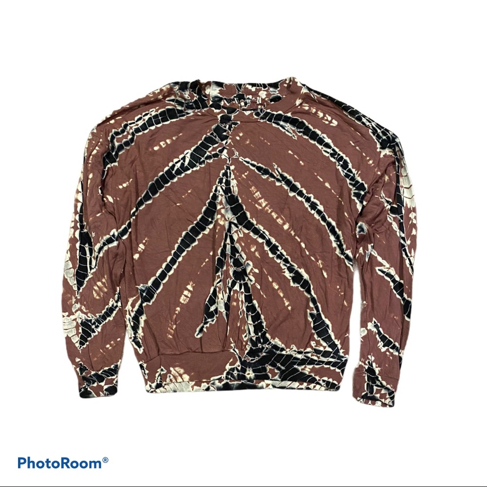 Women’s Snake Print Crew Neck